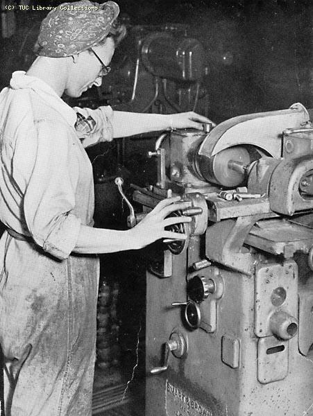 Women war worker in munitions industry, 1943